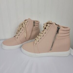 Pazzle Wedge high Top Shoes, Size 10